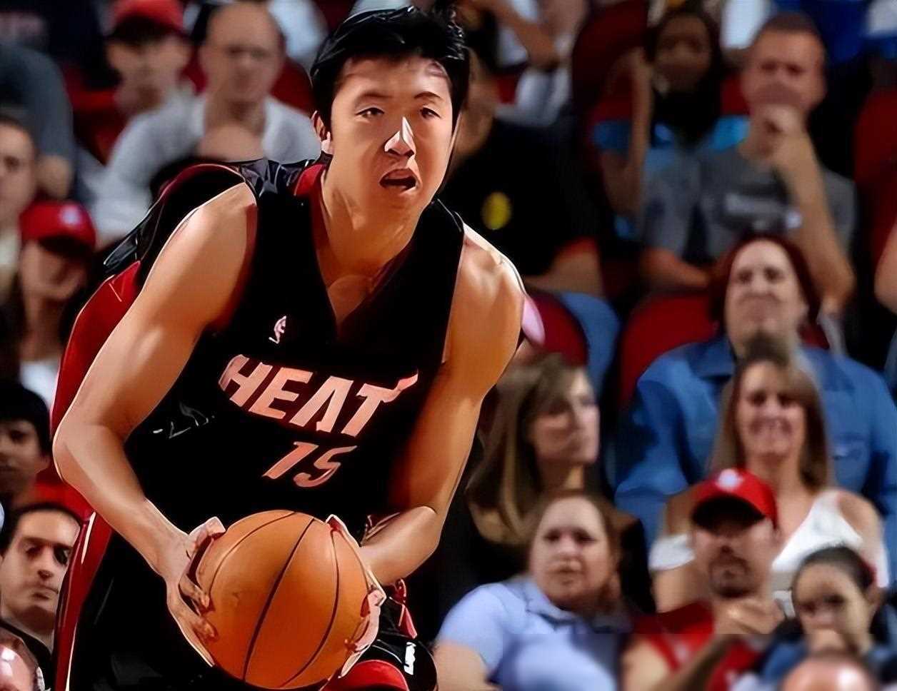 篮球球员在比赛中彰显出色的个人能力 篮球球员在比赛中彰显出色的个人能力