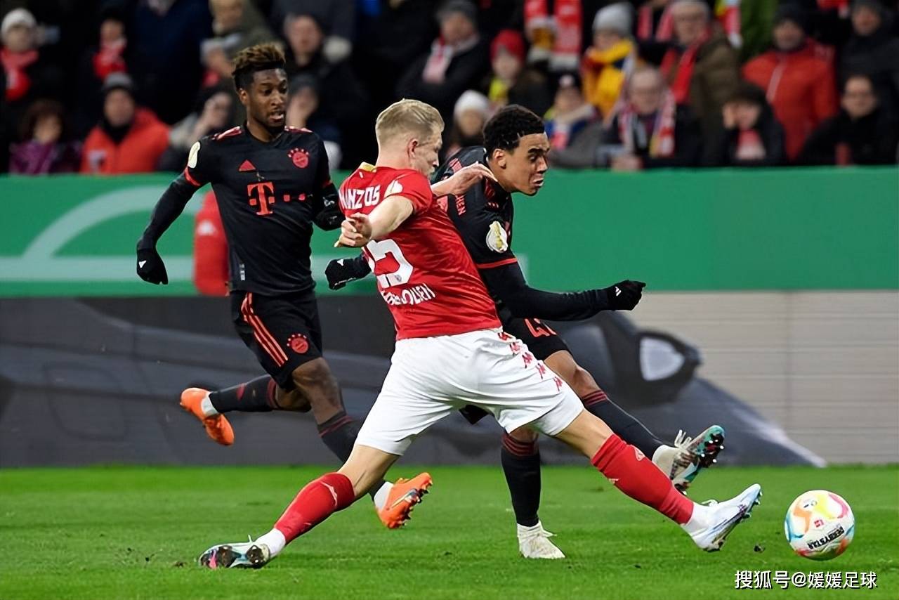 拜仁慕尼黑折戟利物浦,晋级陷入艰难 拜仁慕尼黑折戟利物浦,晋级陷入艰难