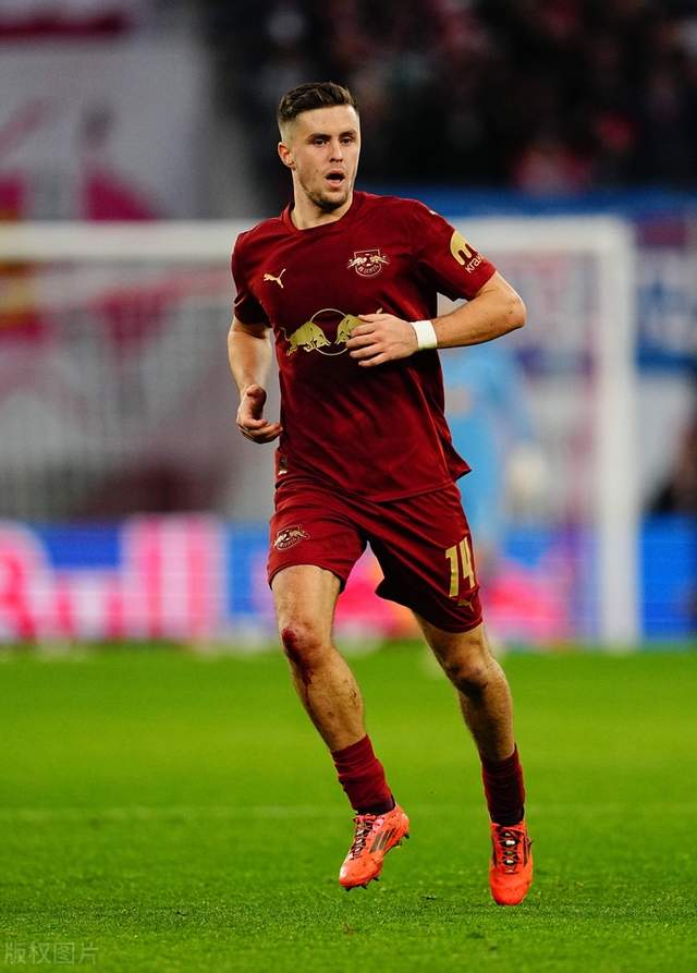 星空体育官方网站-美因茨主场一球小胜，保持不败势头