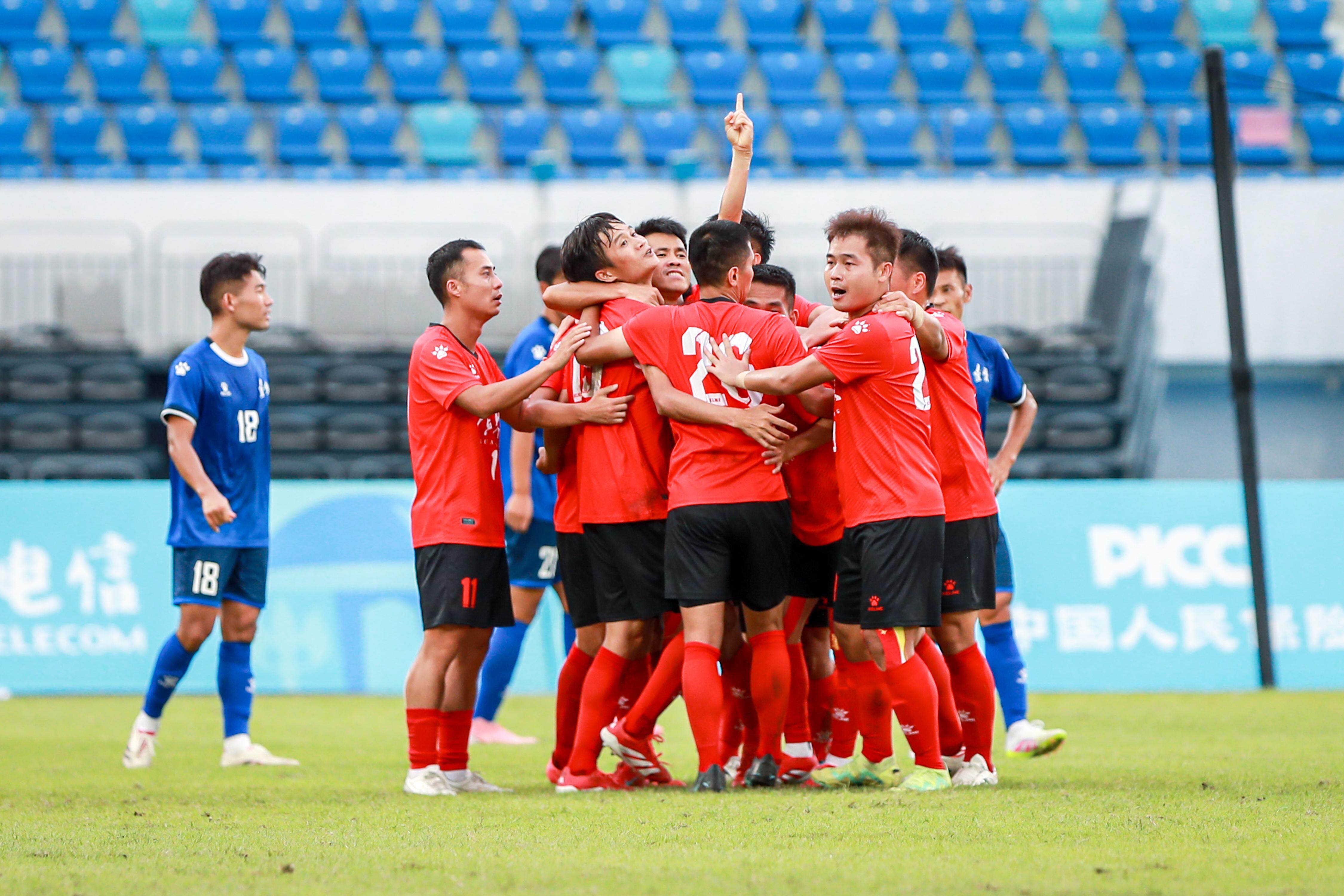 星空体育官方网站-亚洲实力强队集结一堂，角逐国际足球冠军