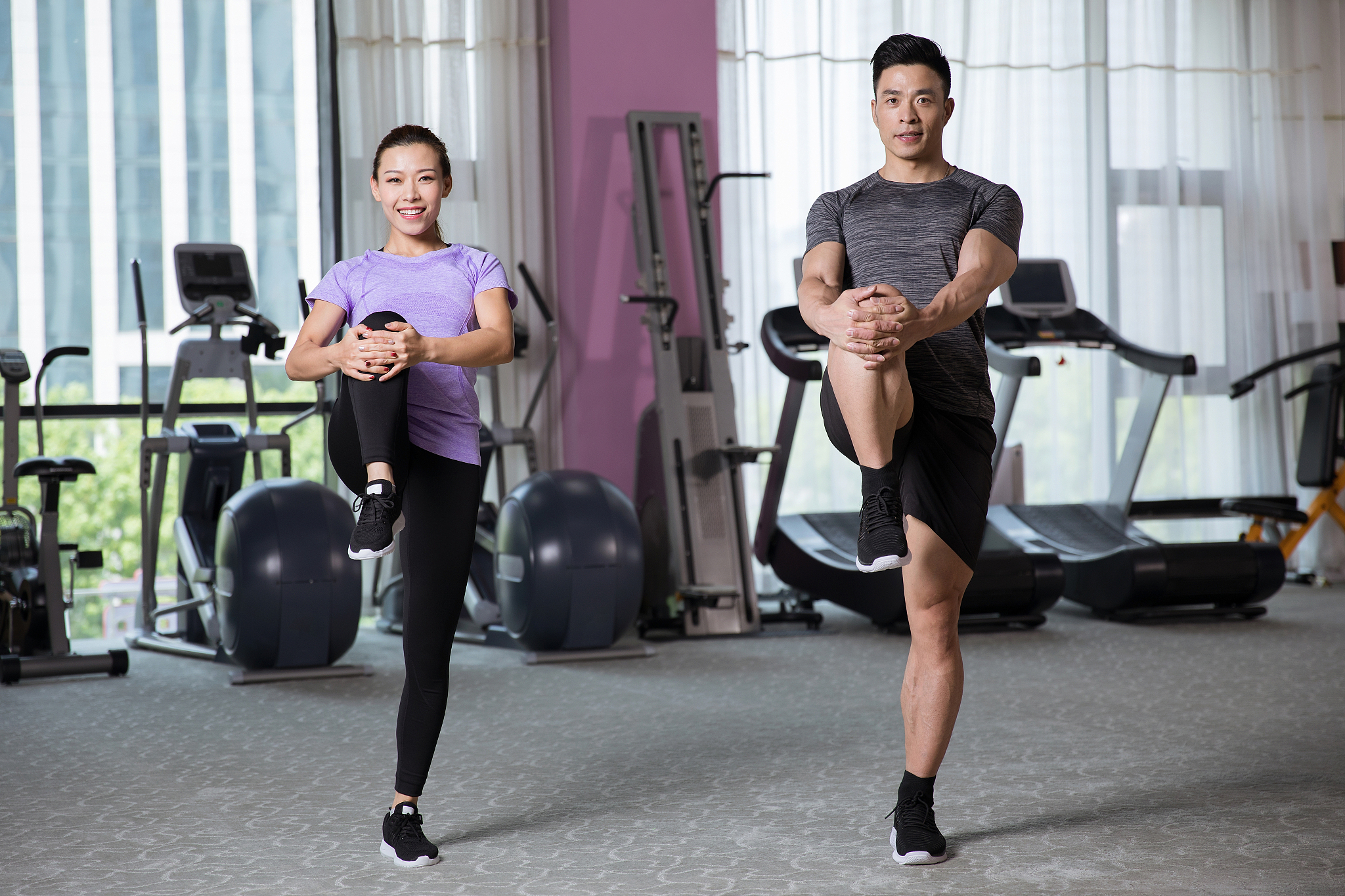 星空体育官网-体操比赛飞身搏击，飘过呼啸冠军跑