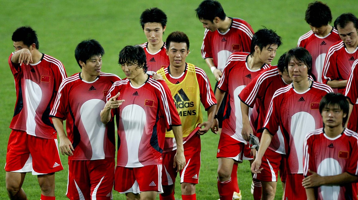 星空体育-关键时刻球队表现出色，晋级形势有望