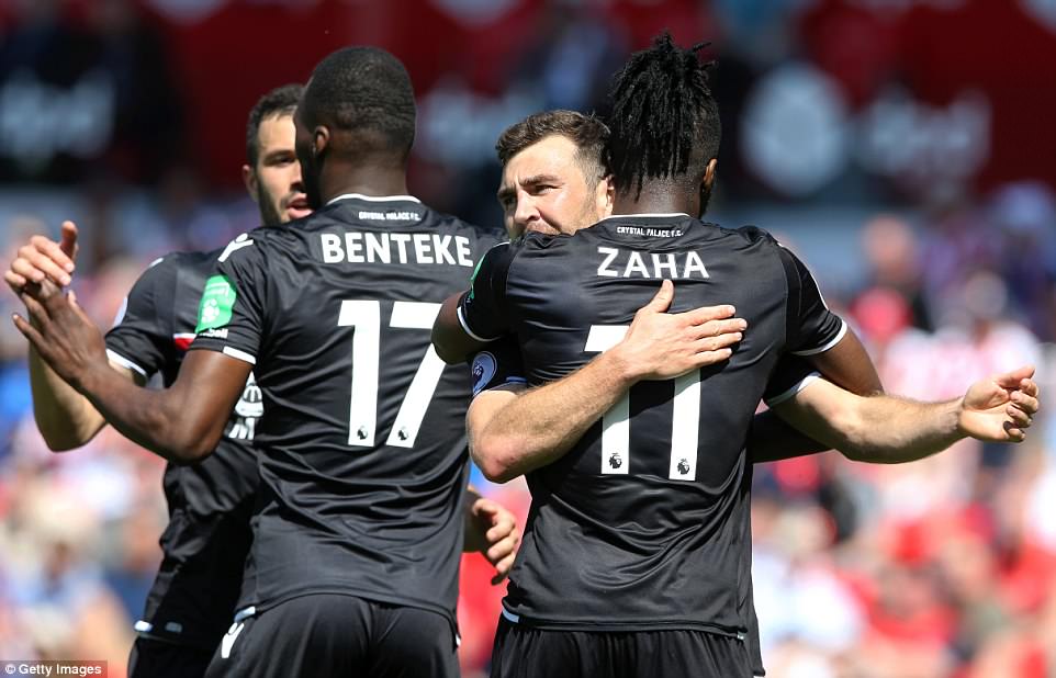 星空体育-斯托克城客场苦战一分，保级压力不减