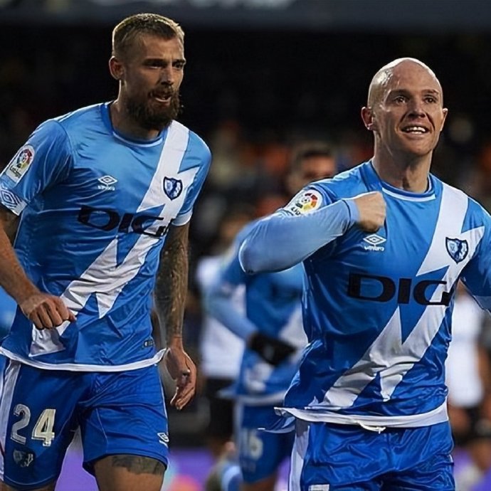 星空体育-巴列卡诺客场不敌对手，遭遇淘汰